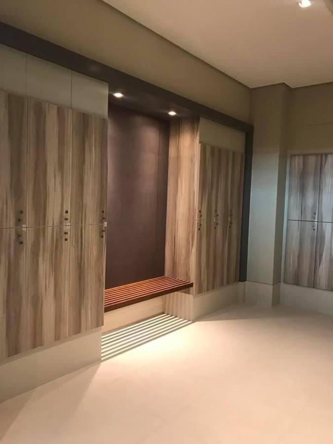 Studio At Viceroy T4 Florence Way Manille Extérieur photo